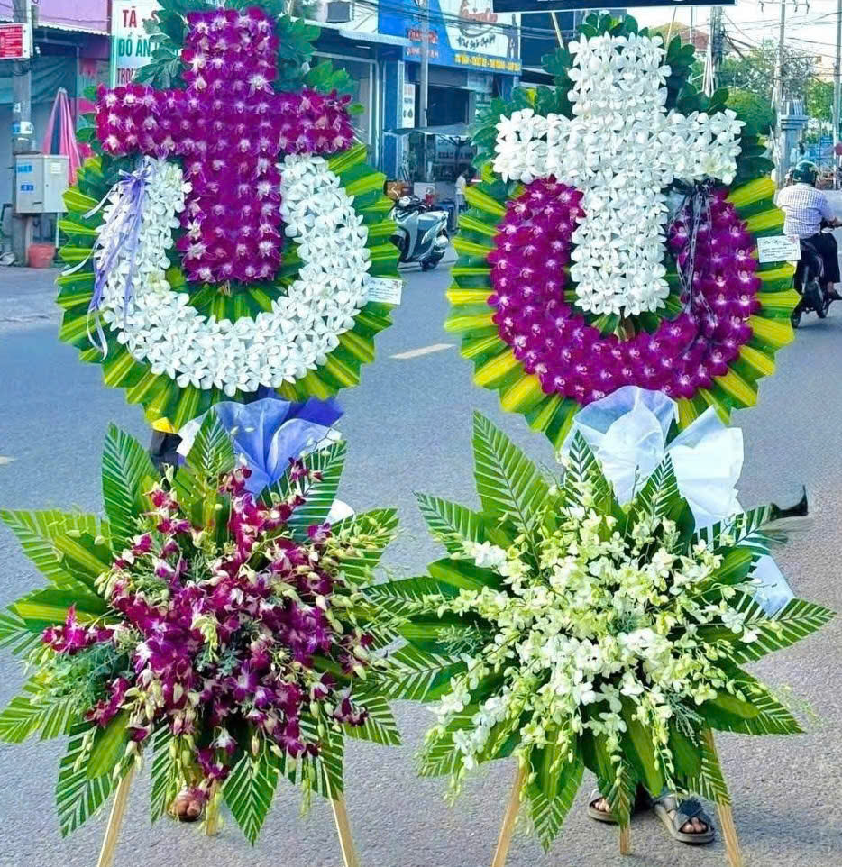 [Top 1] Hoa Viếng Tang Lễ Gấp