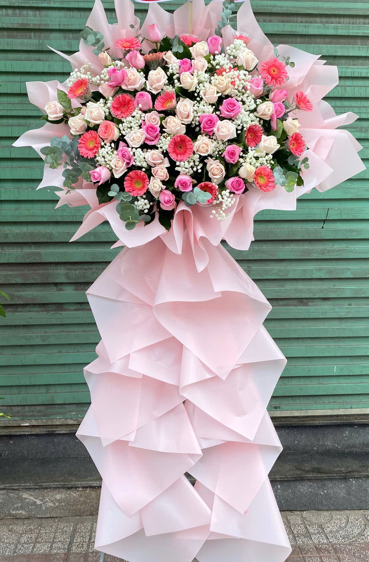 Kệ Hoa Khai Trương 1 Tầng Đường Chu Văn An Bình Thạnh – Shop Hoa Tươi Crush – Giao Nhanh