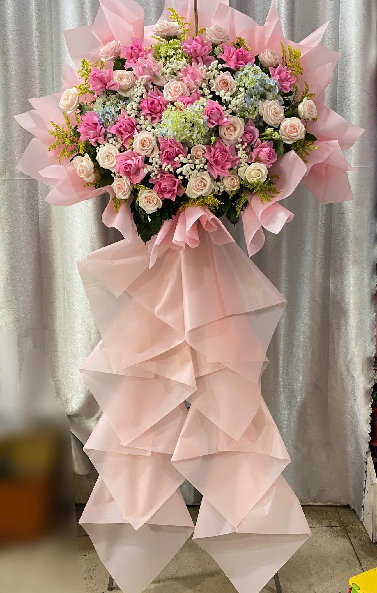 Kệ Hoa Khai Trương 1 Tầng Đường Phan Xích Long Phú Nhuận