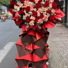 Kệ Hoa Khai Trương 1 Tầng Đường Nguyễn Văn Trỗi Phú Nhuận