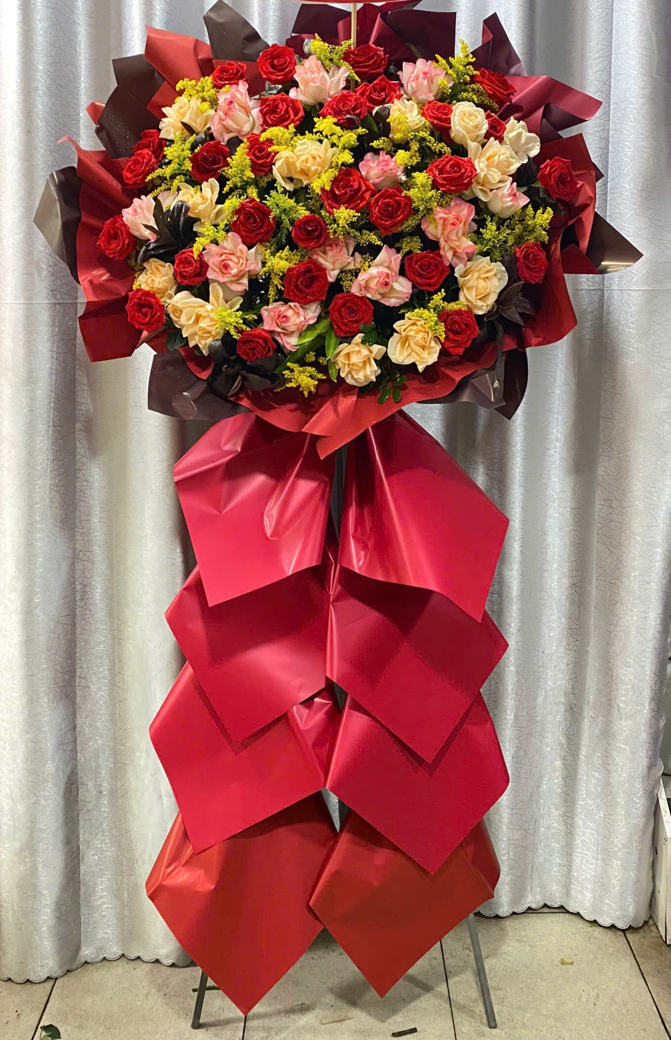 Kệ Hoa Khai Trương 1 Tầng Đường Hoa Lan Phú Nhuận